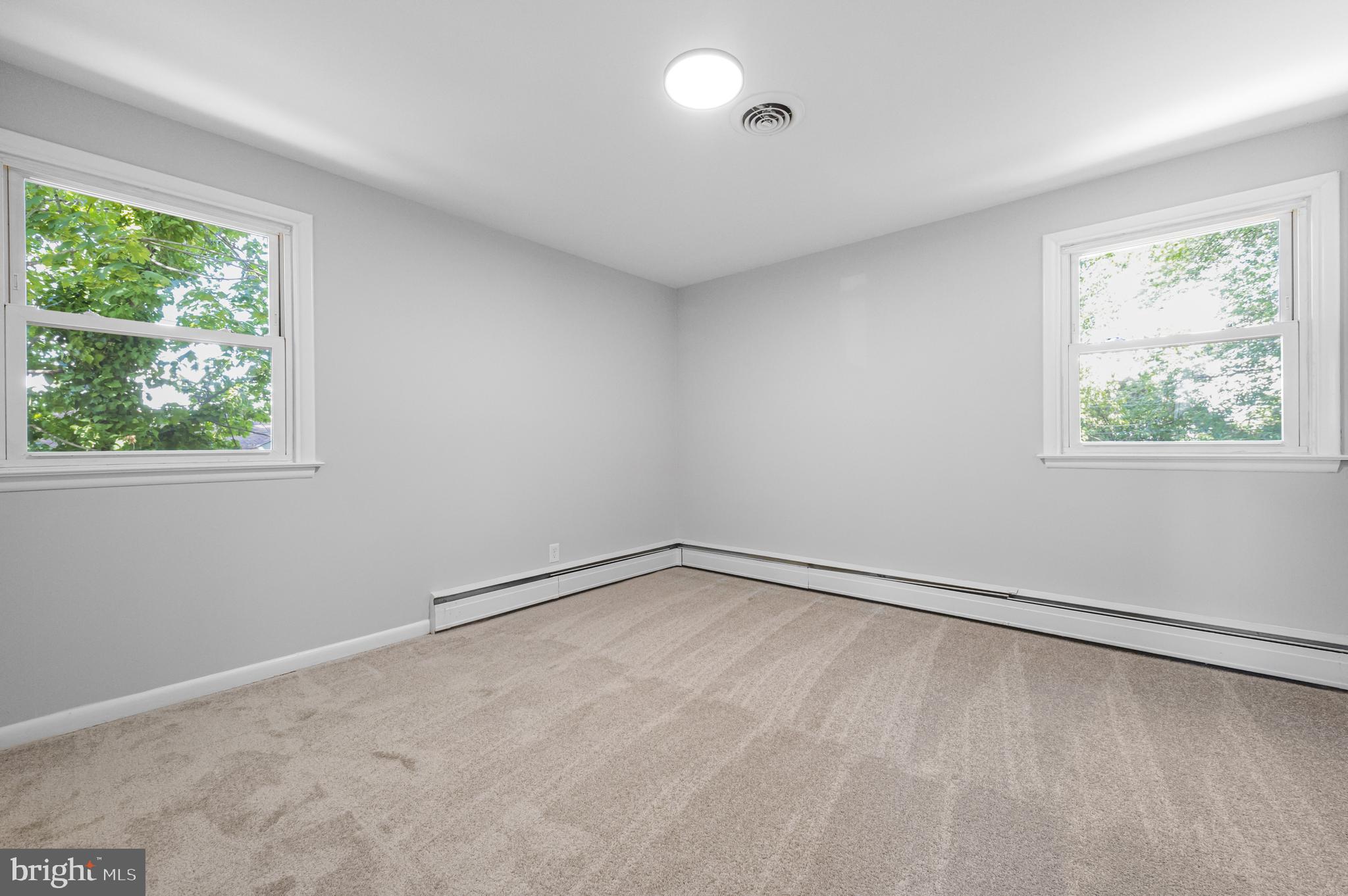 LOWELL HILLS - Residential