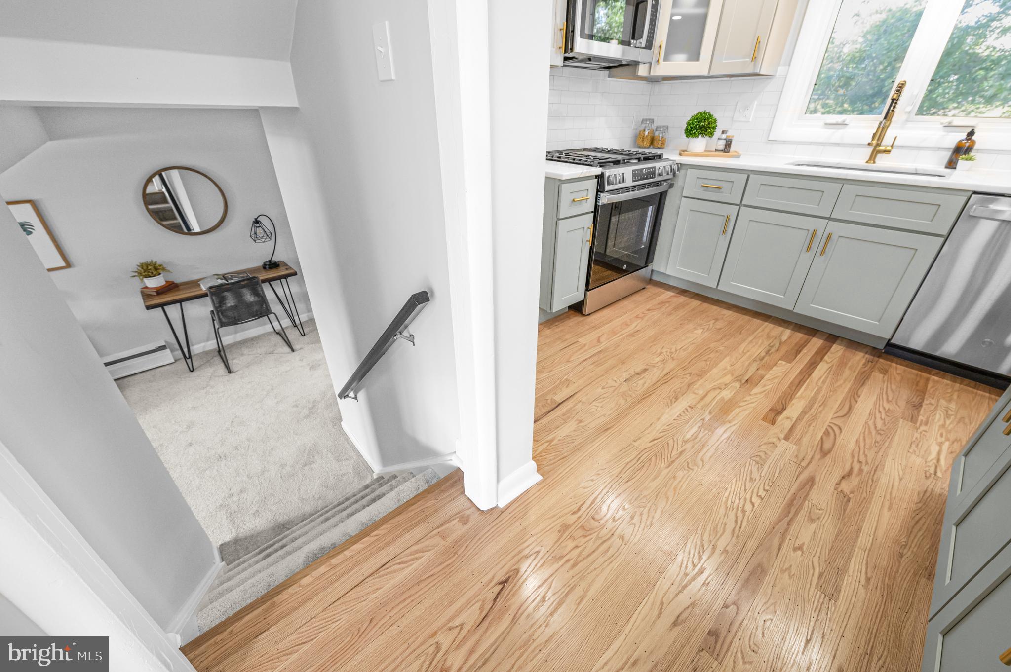 LOWELL HILLS - Residential