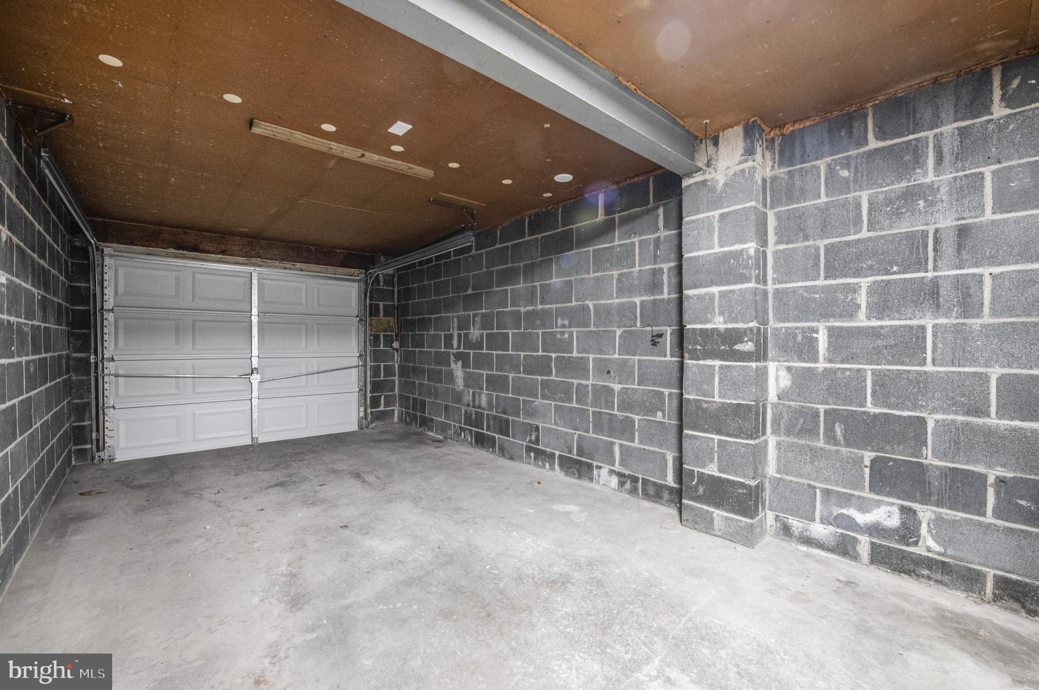 LOWELL HILLS - Residential