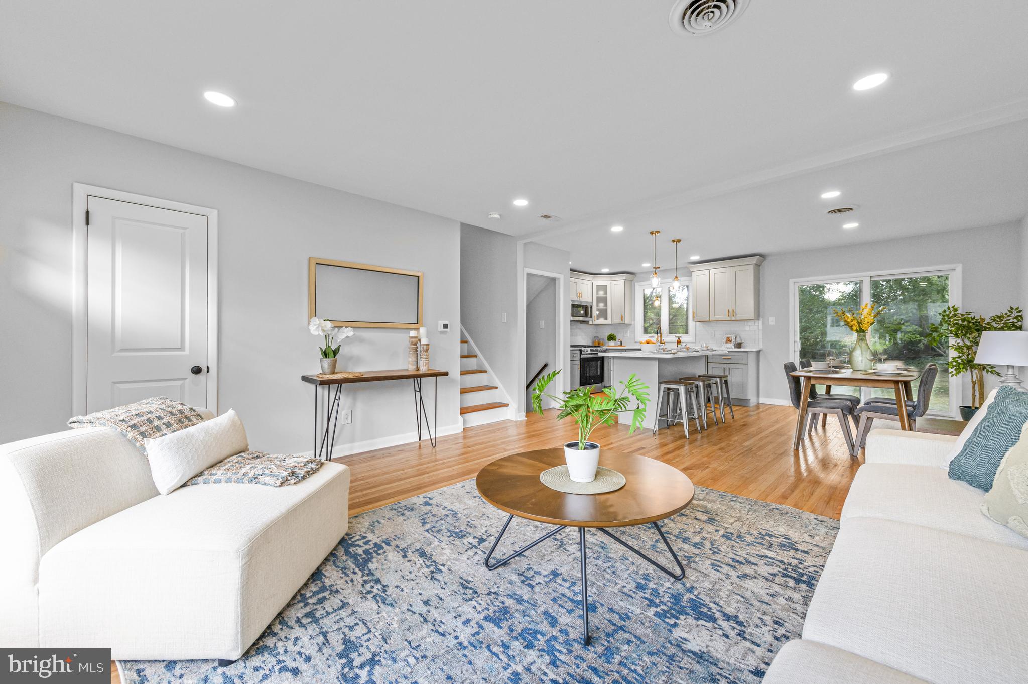 LOWELL HILLS - Residential