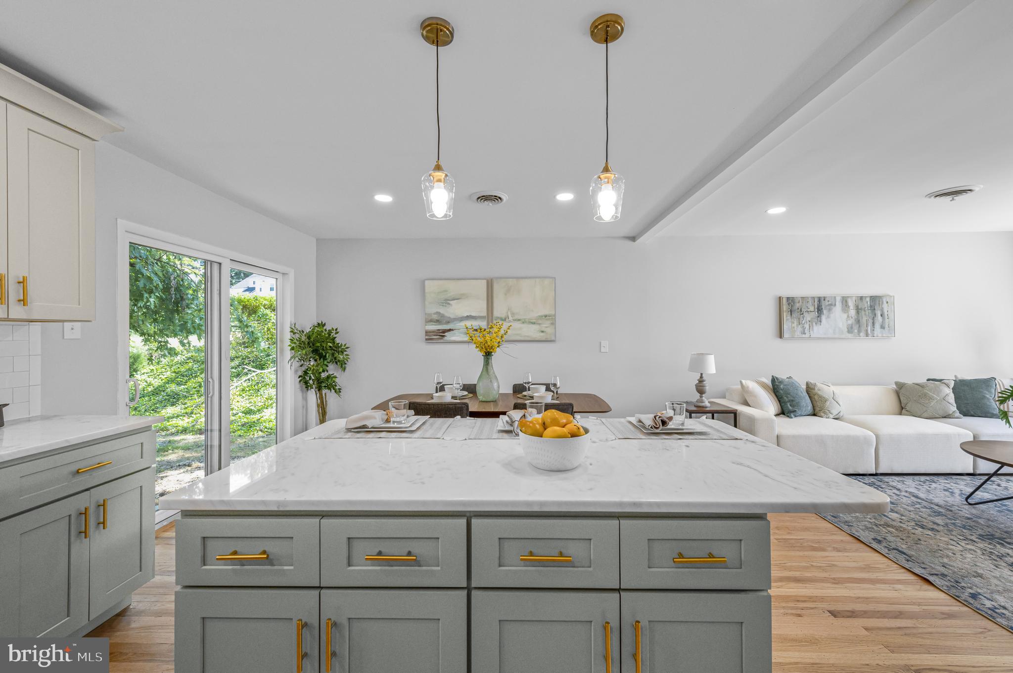 LOWELL HILLS - Residential