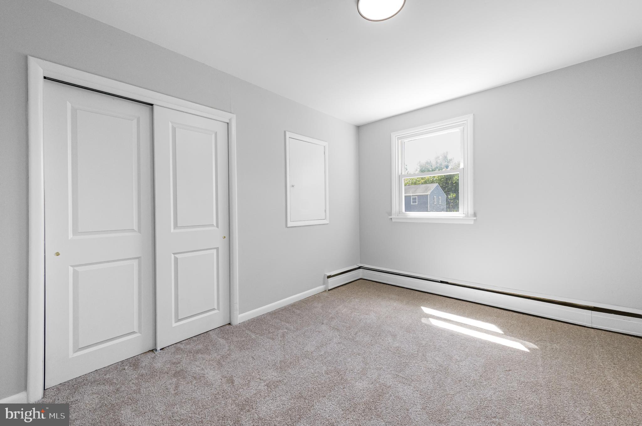 LOWELL HILLS - Residential