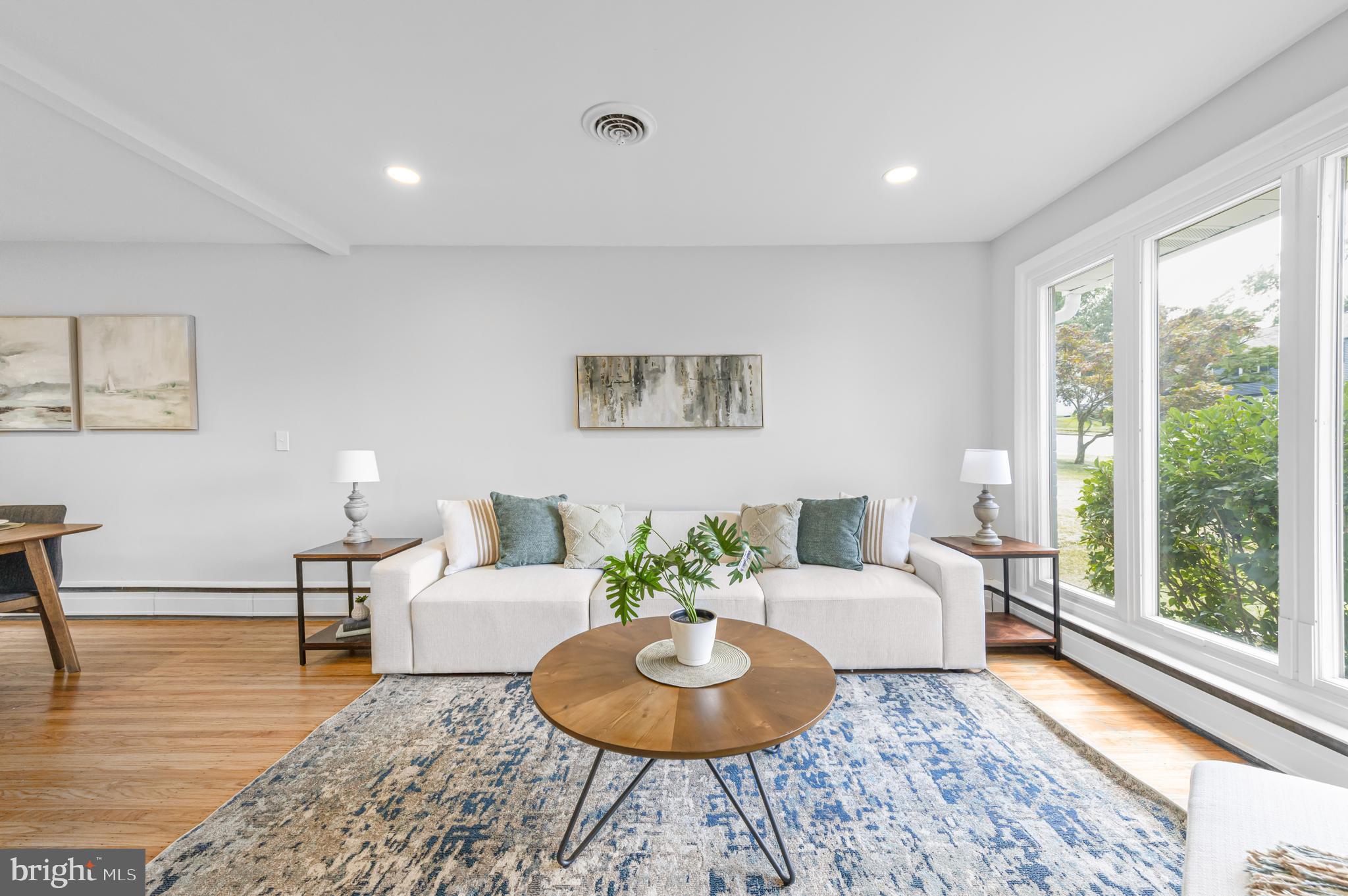 LOWELL HILLS - Residential