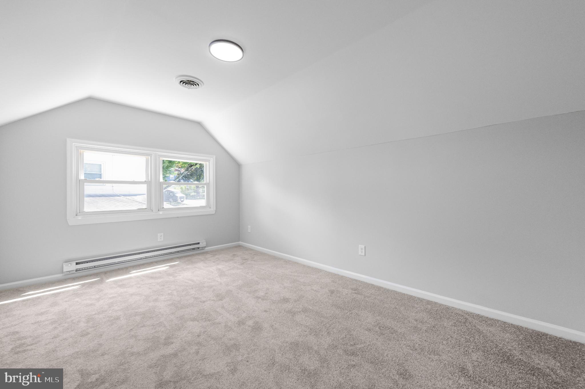 LOWELL HILLS - Residential