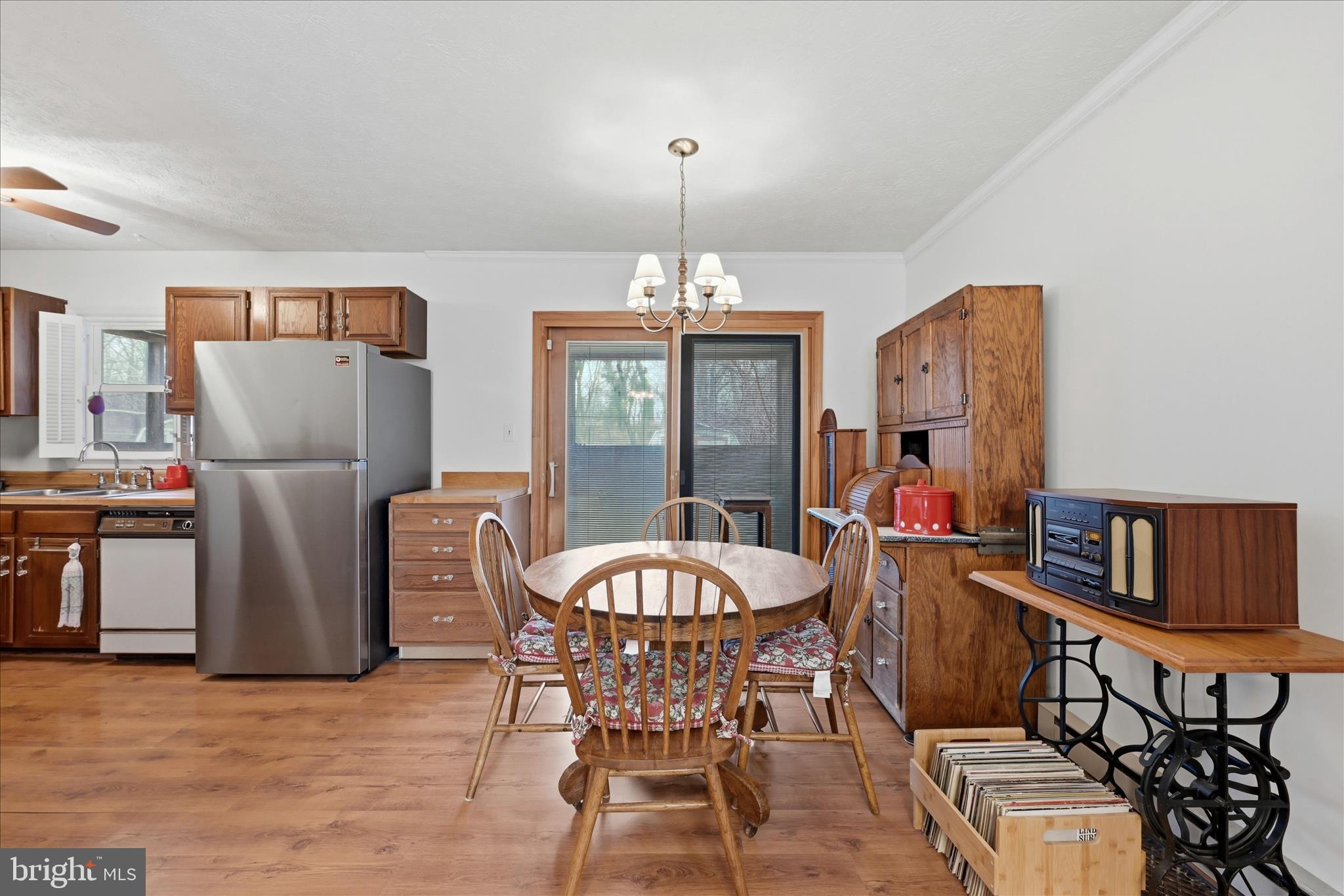 FOREST HILLS - Residential