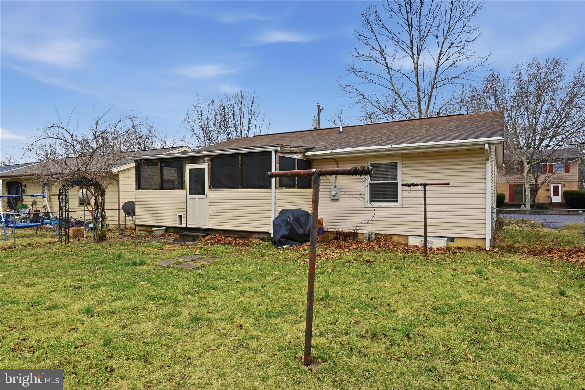 FOREST HILLS - Residential