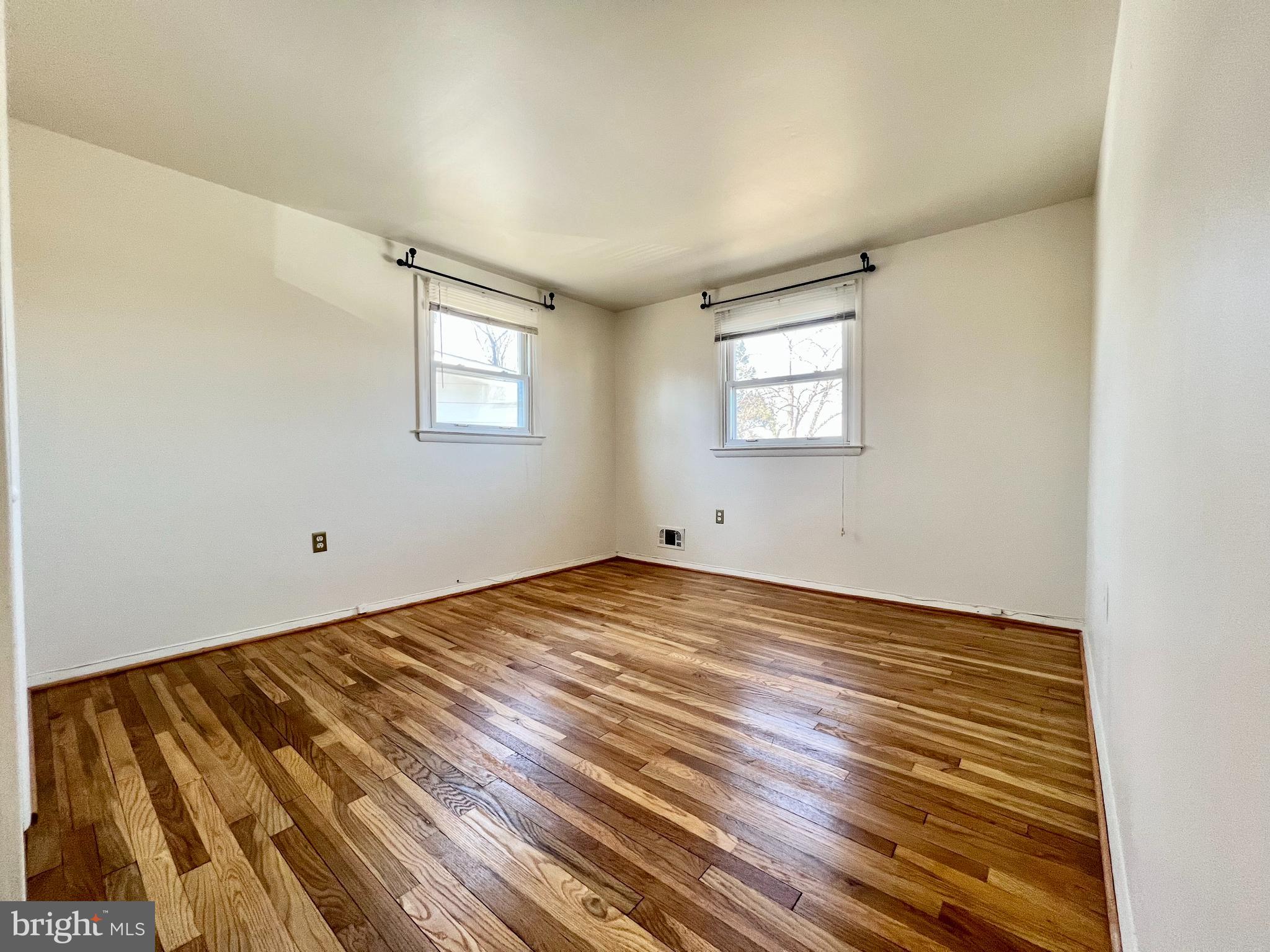 GLASS HILL MANOR - Residential Lease