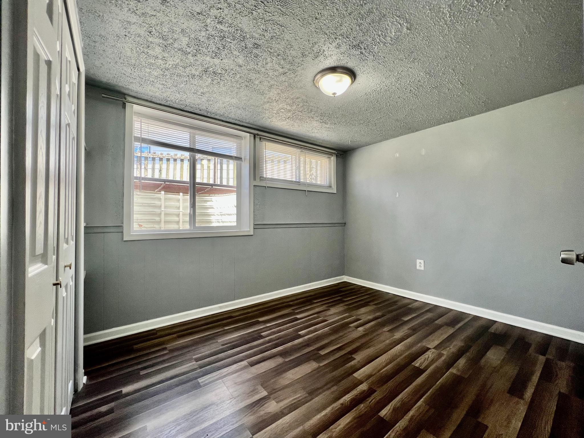 GLASS HILL MANOR - Residential Lease