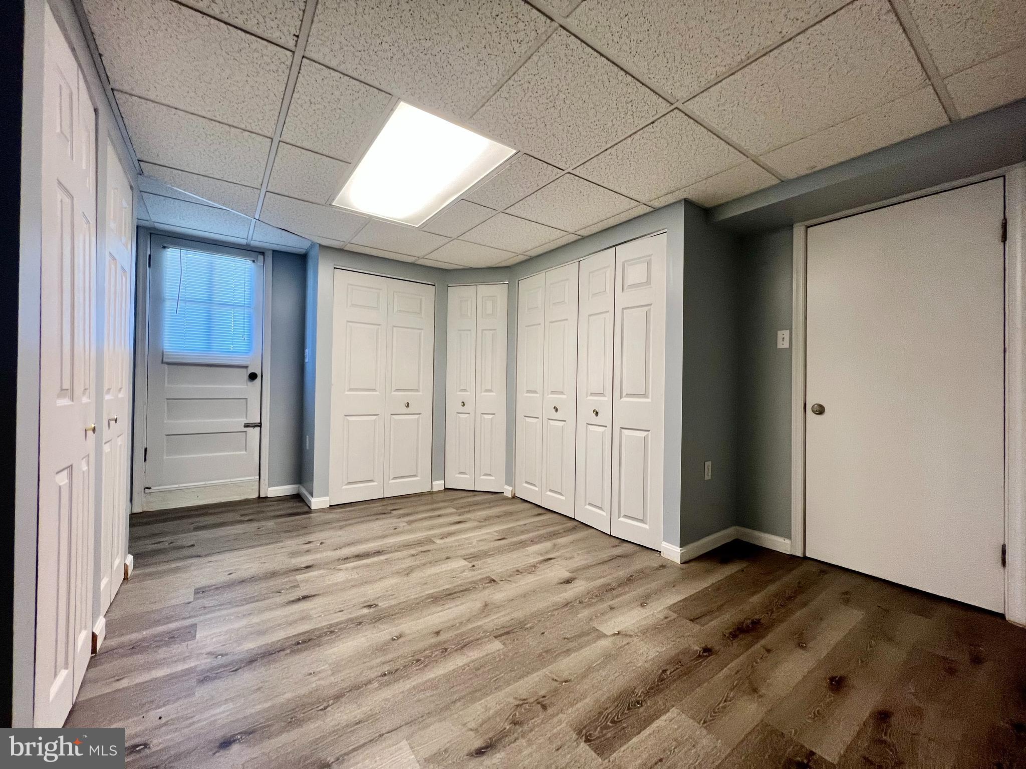 GLASS HILL MANOR - Residential Lease