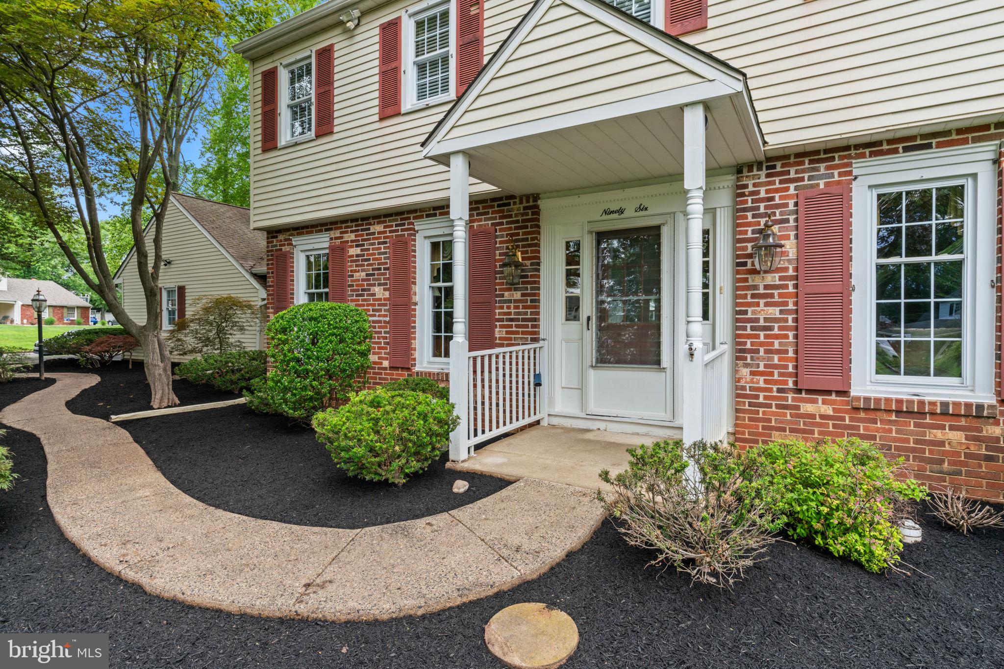 96 KAREN ROAD