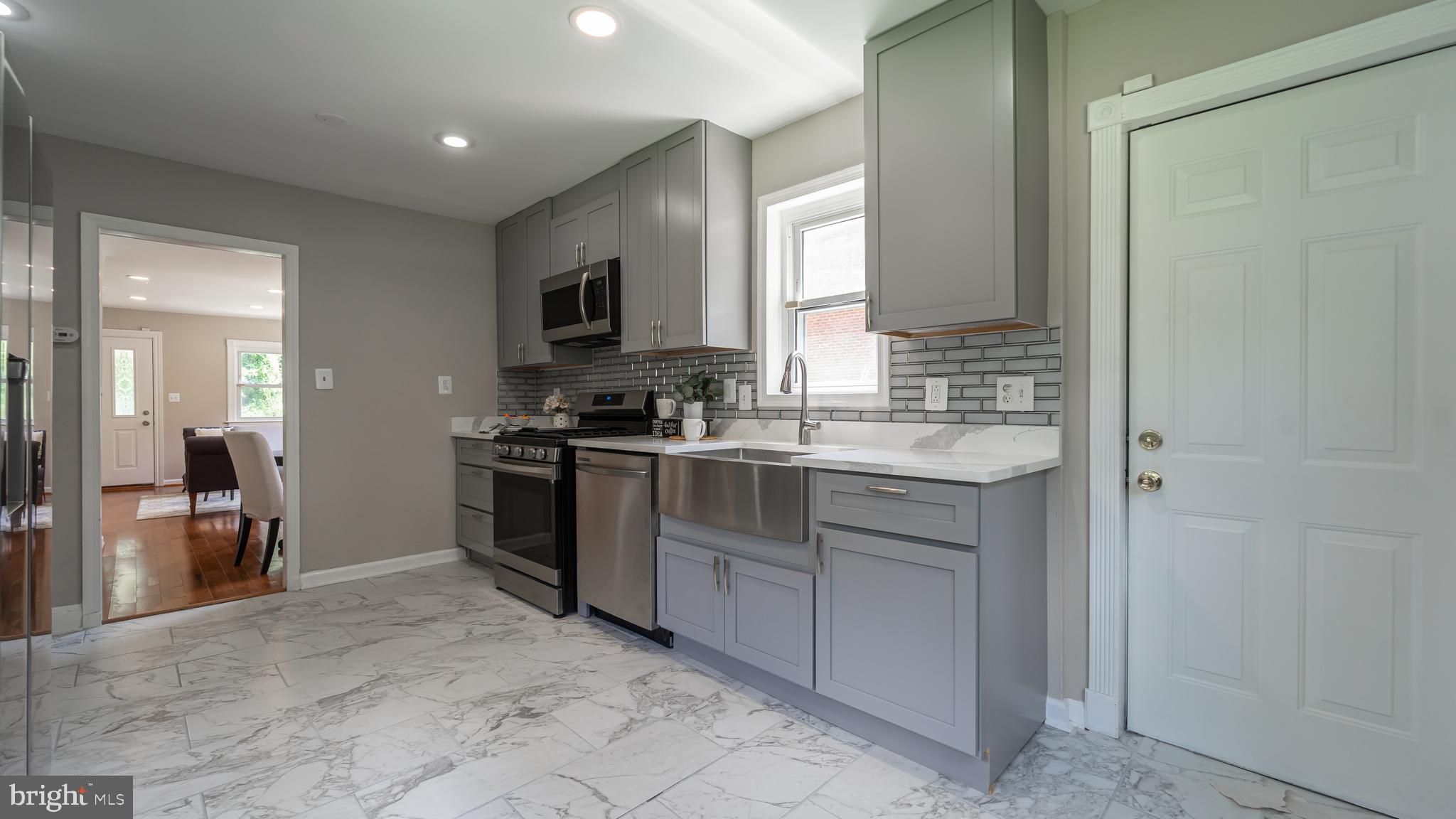 ENGLEWOOD - Residential