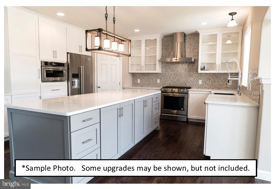 RIVER CREST - Residential