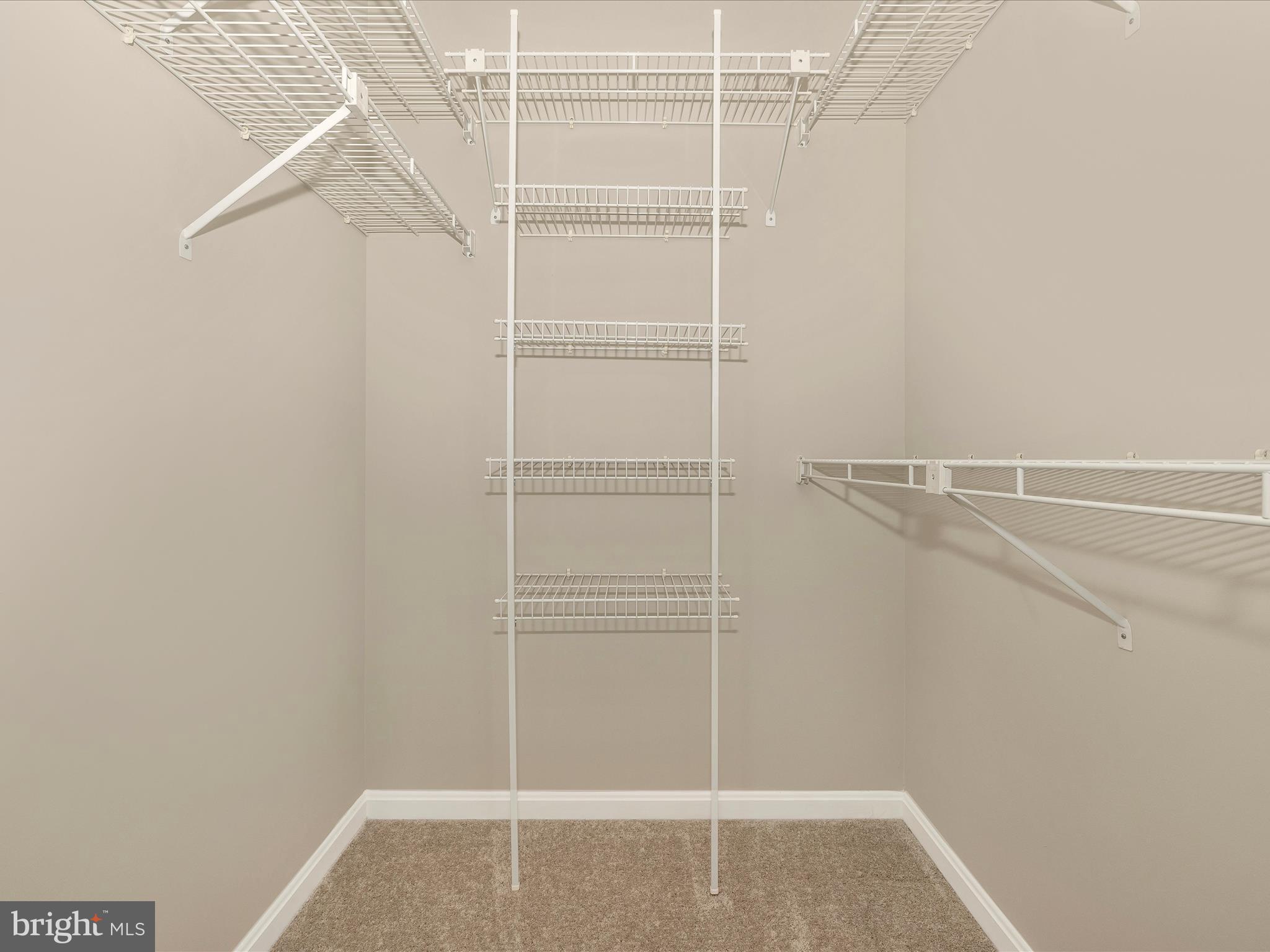 OLD FARM STATION - Residential