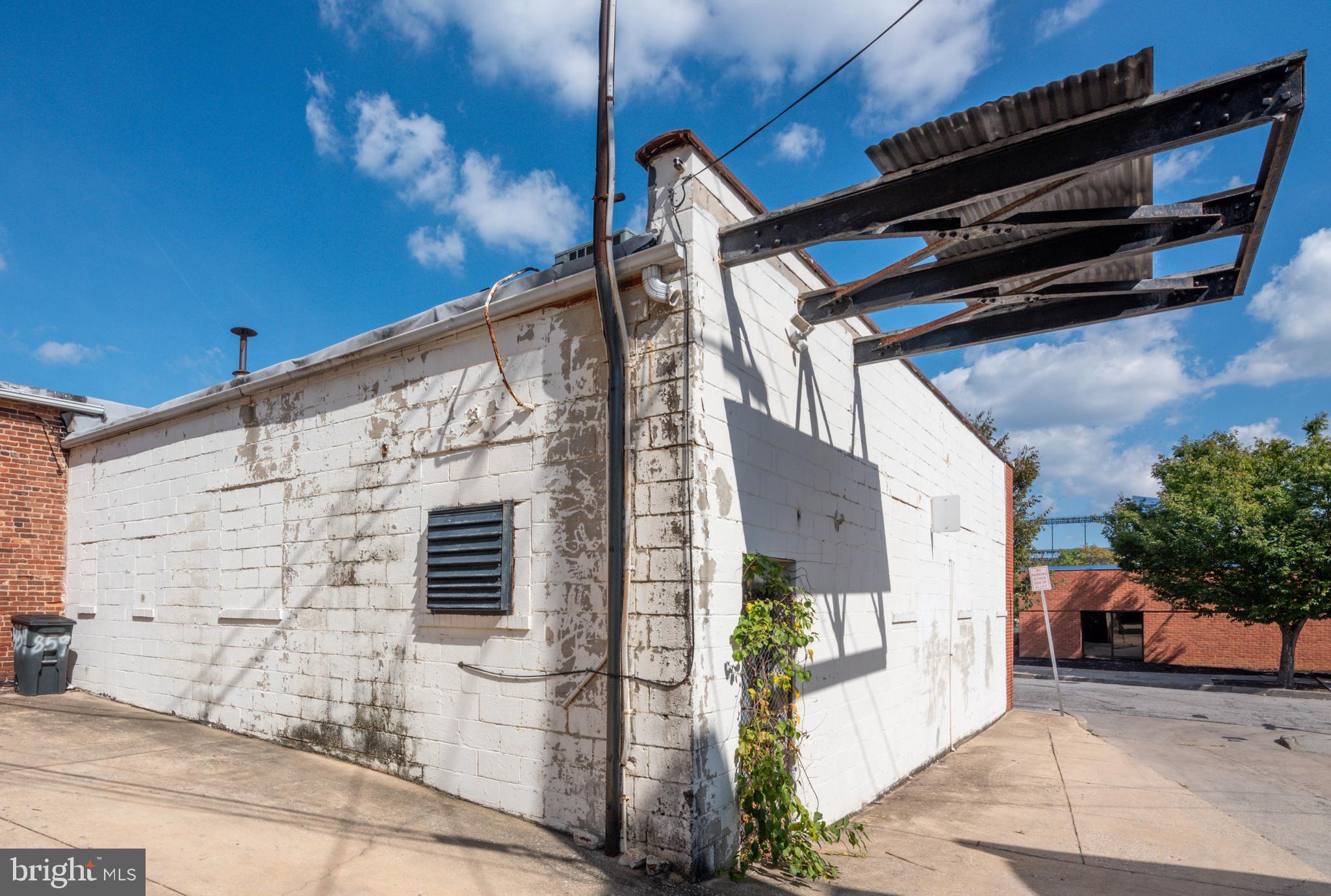 PIGTOWN HISTORIC DISTRICT - Commercial Sale