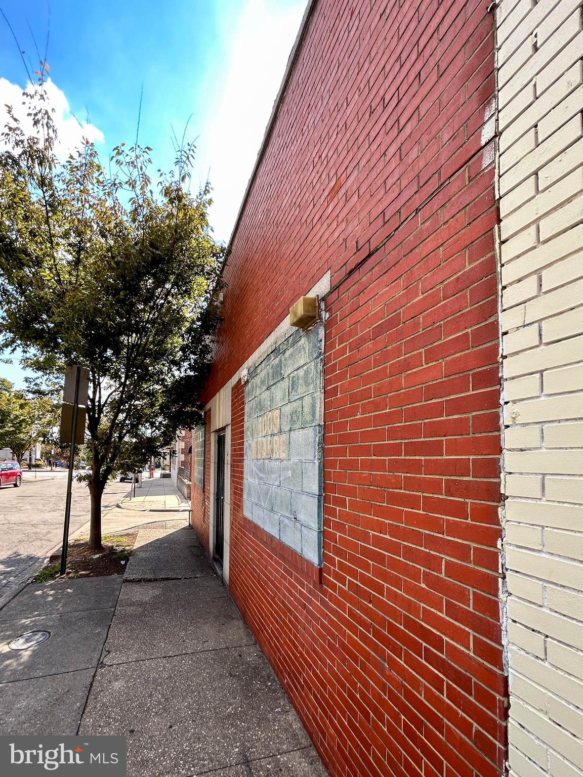 PIGTOWN HISTORIC DISTRICT - Commercial Sale