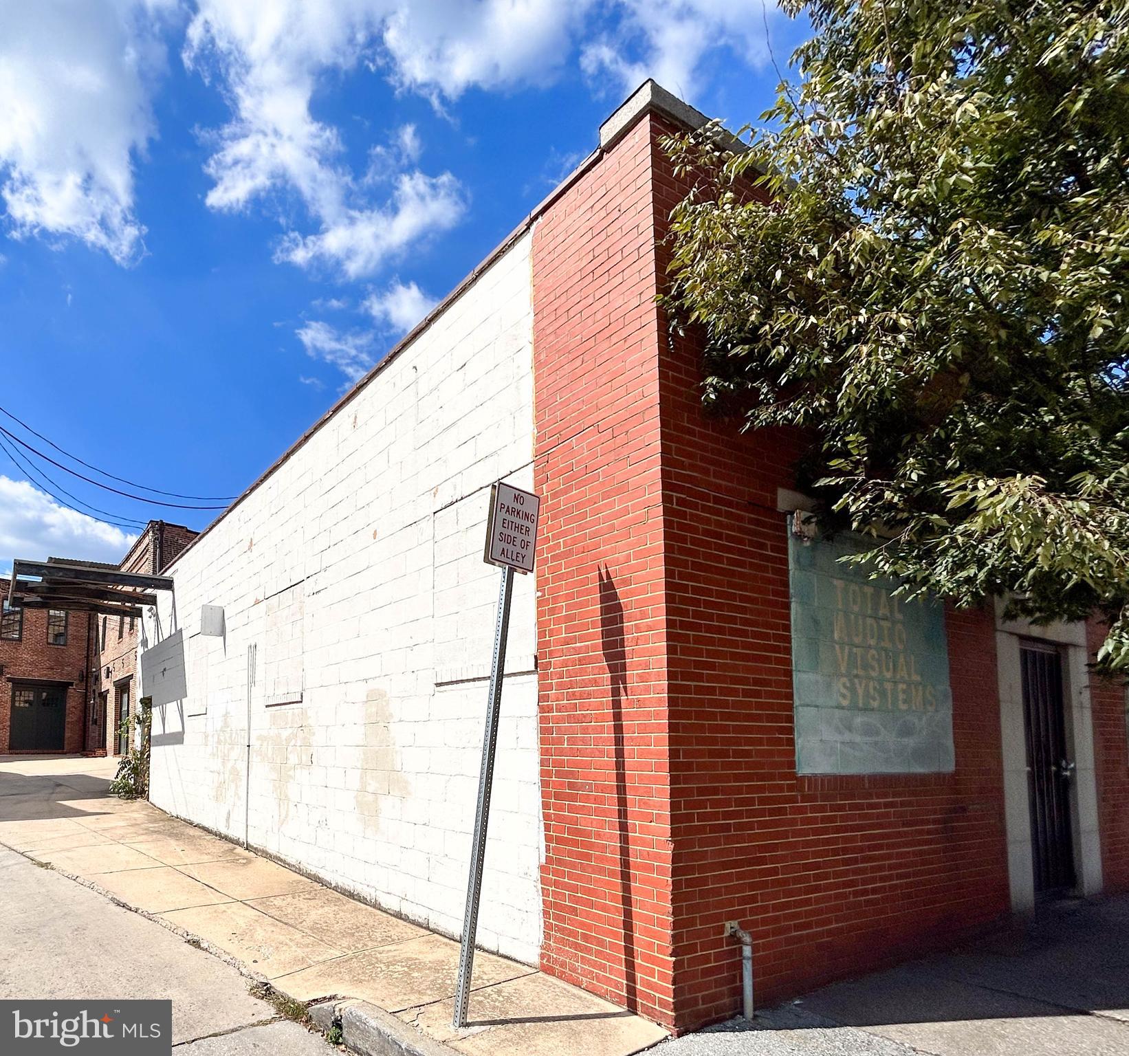 PIGTOWN HISTORIC DISTRICT - Commercial Sale