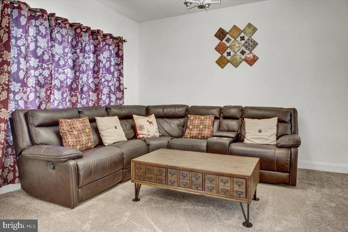 BUCKINGHAM PRESERVE - Residential