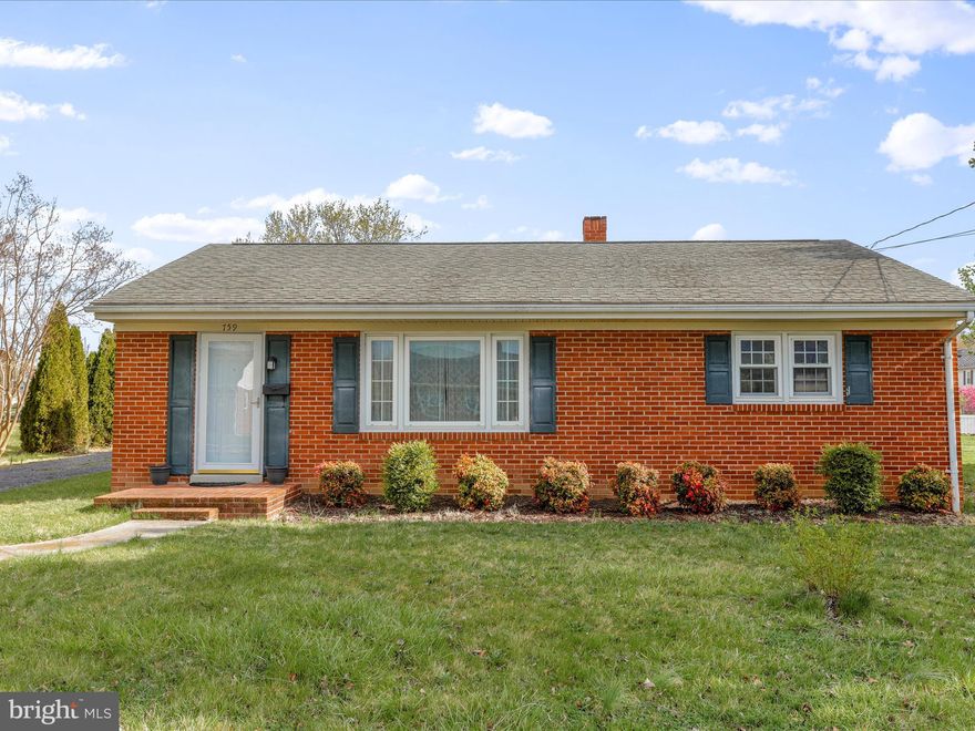 Welcome home to this charming 3-bedroom, 1-bathroom home in Strasburg, VA! Step inside to find beautiful hardwood floors throughout, a spacious living room, and an inviting eat-in kitchen. A cozy den with a fireplace adds warmth and character, while the walk-up attic provides extra storage for convenience. The unfinished basement offers endless possibilities to customize to your needs. Enjoy peaceful mornings and relaxing evenings on the screened-in rear porch, overlooking the private backyard. Don’t miss this wonderful opportunity to make this house your home!