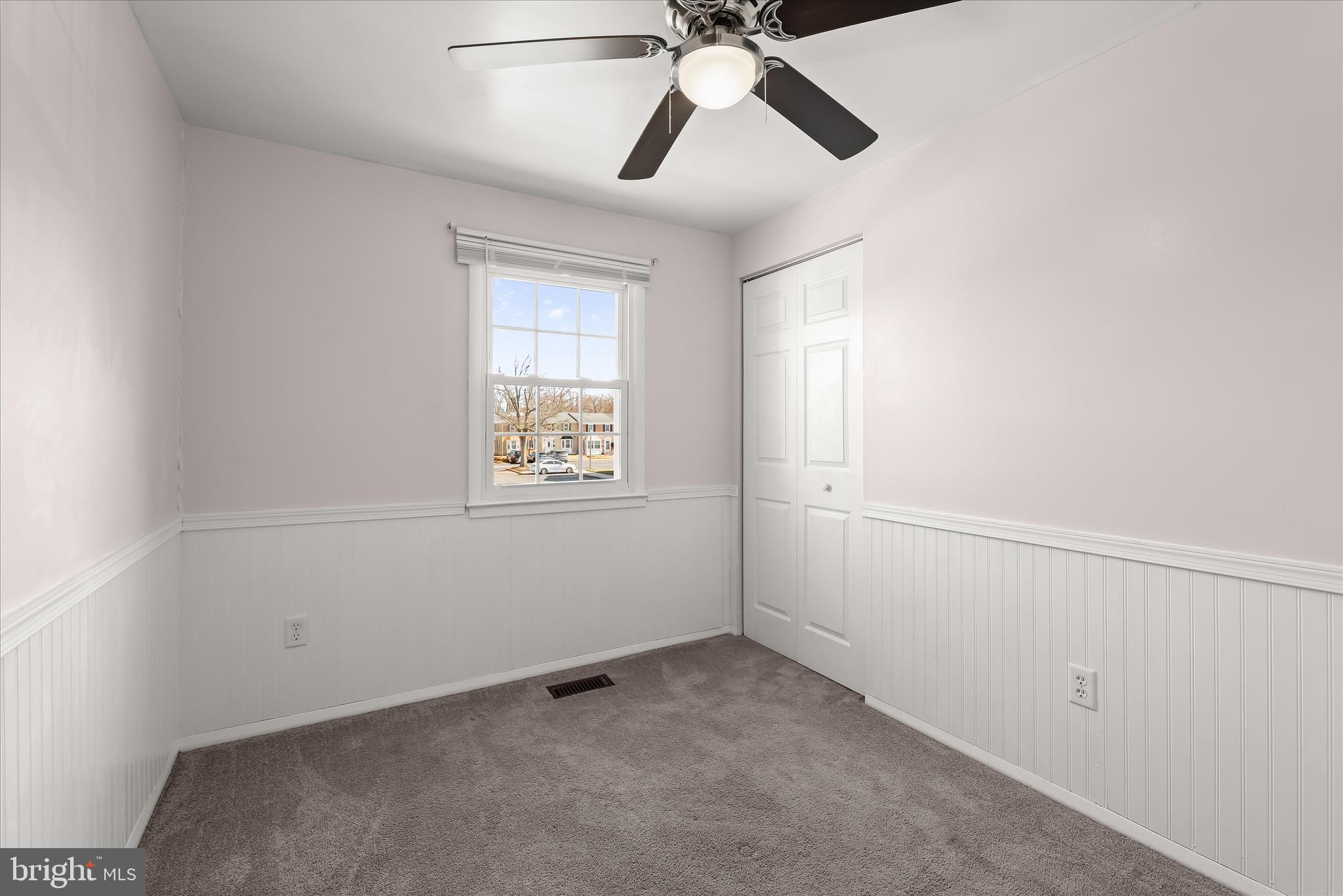 CROFTON SQUARE - Residential