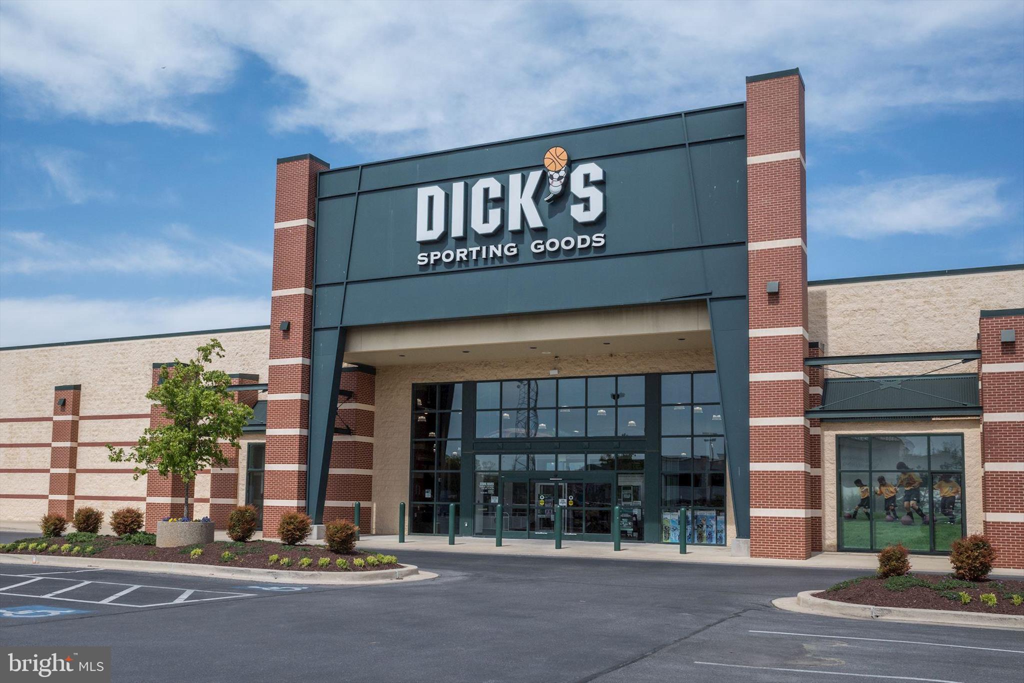 CROFTON SQUARE - Residential