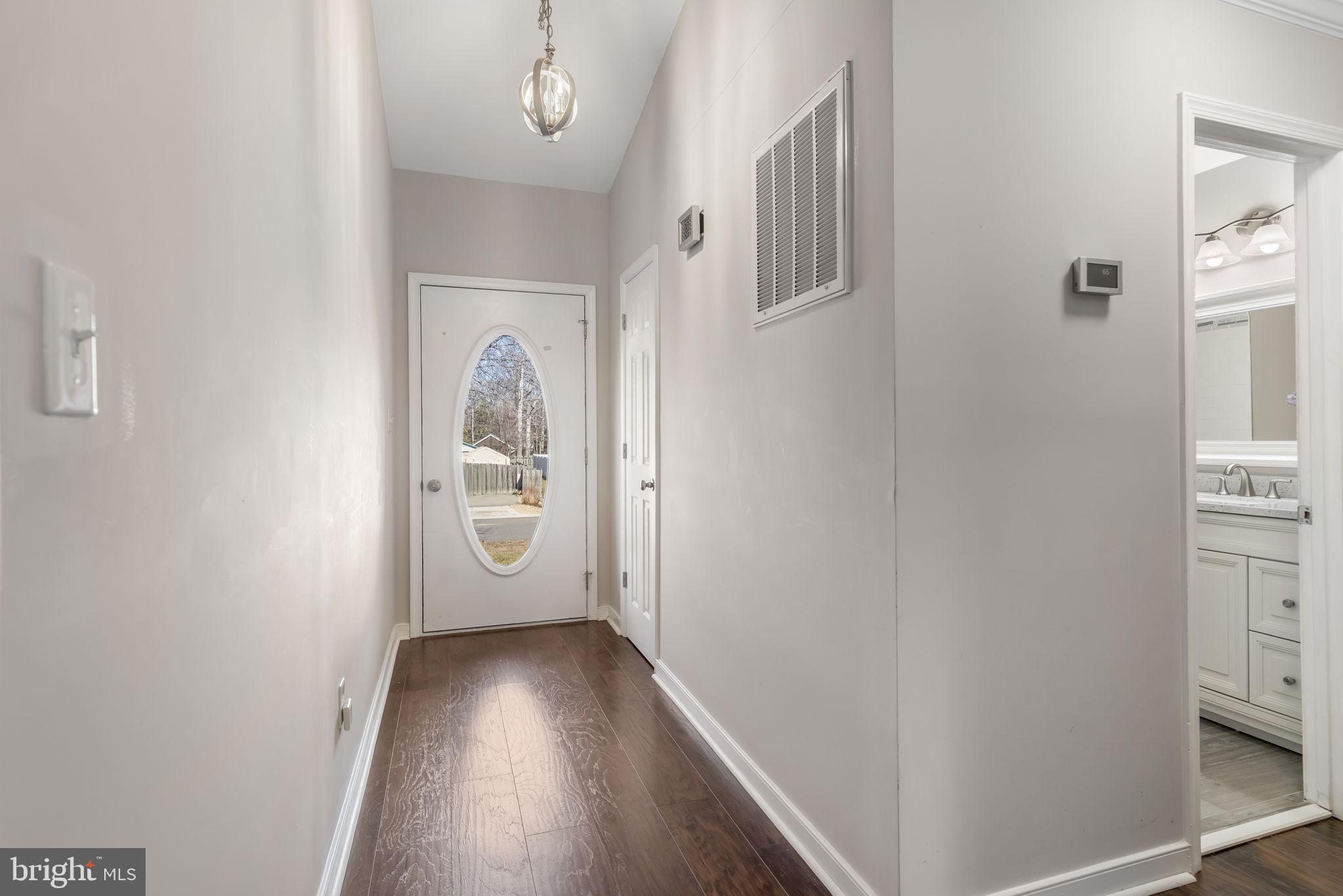 MAPLE GROVE - Residential