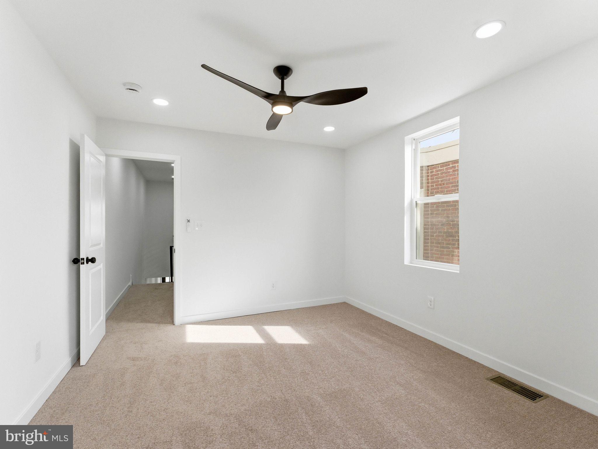 OVERBROOK - Residential