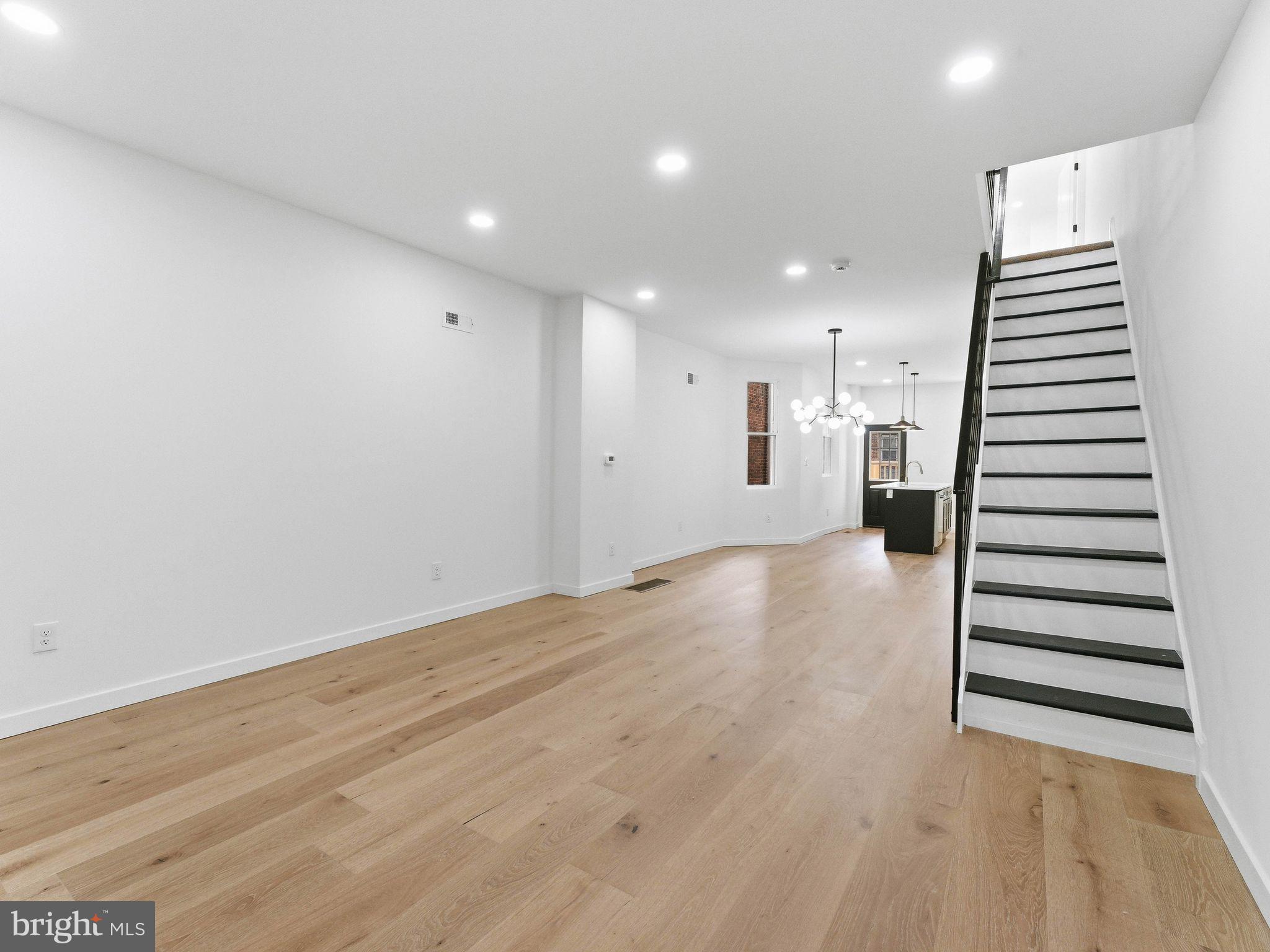 OVERBROOK - Residential