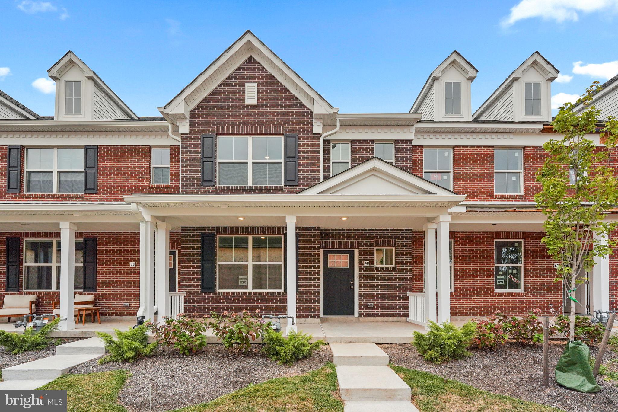 PERRY MILL - Residential