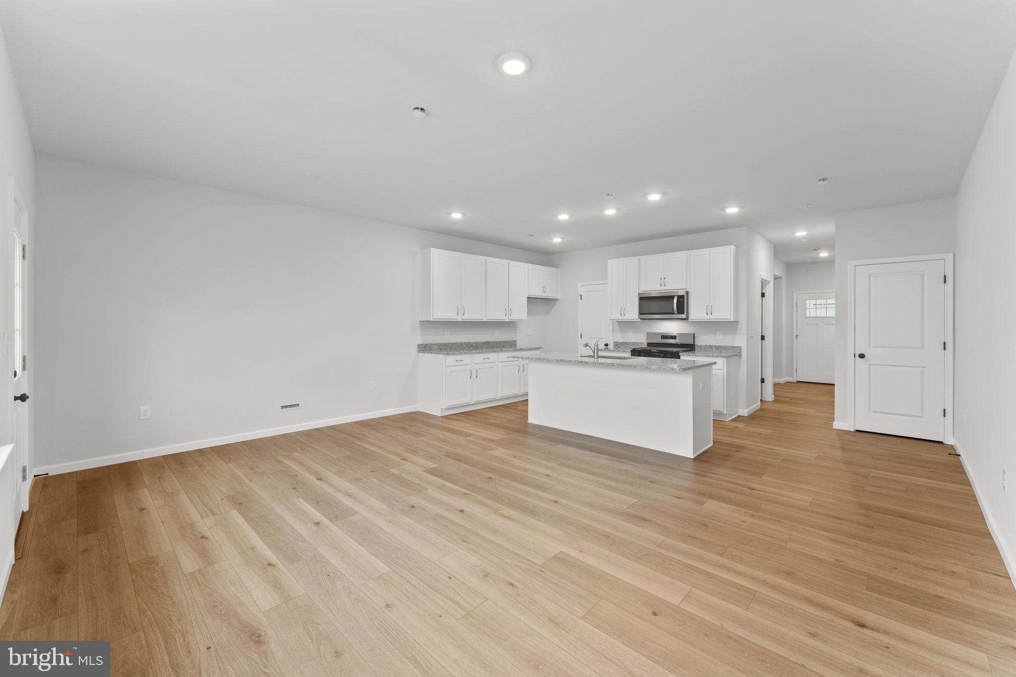 PERRY MILL - Residential