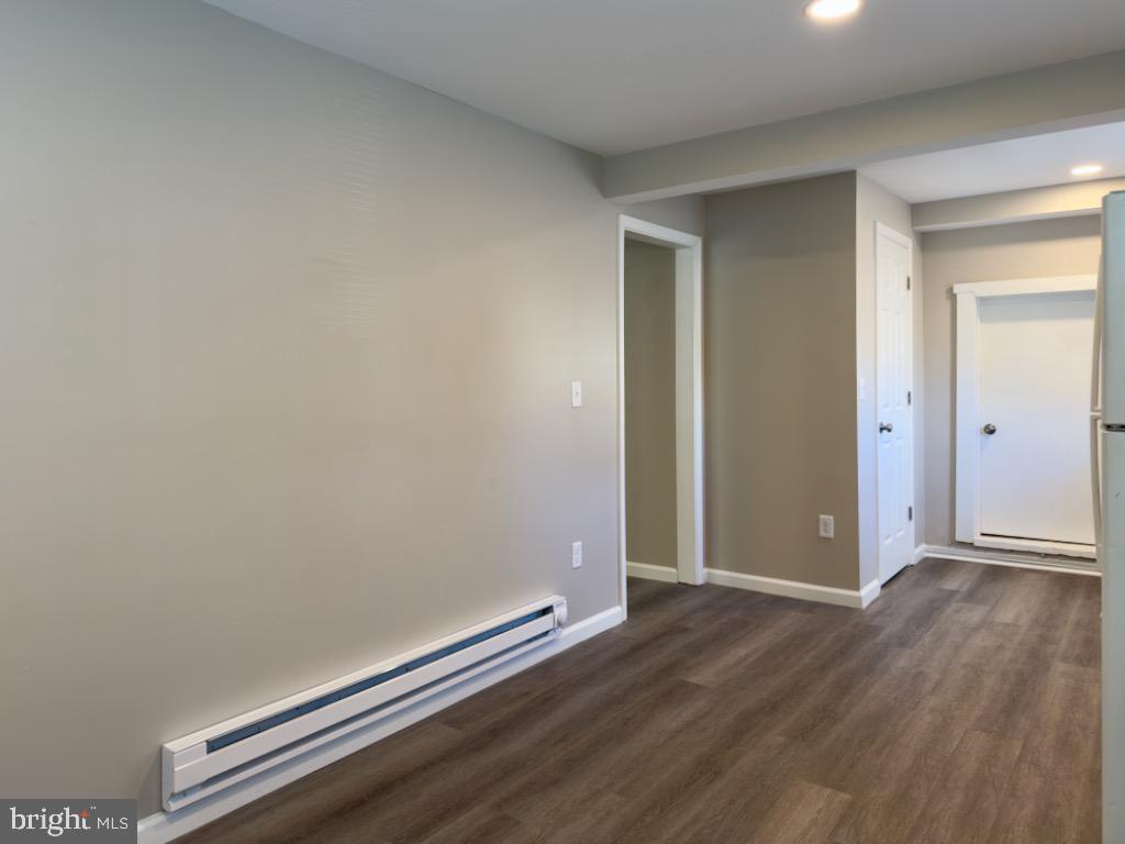 MANHEIM - Residential Lease