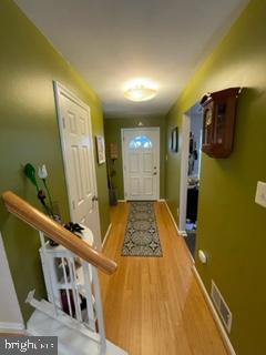 SARATOGA TOWNHOUSES - Residential Lease