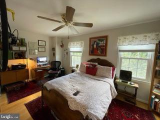 SARATOGA TOWNHOUSES - Residential Lease