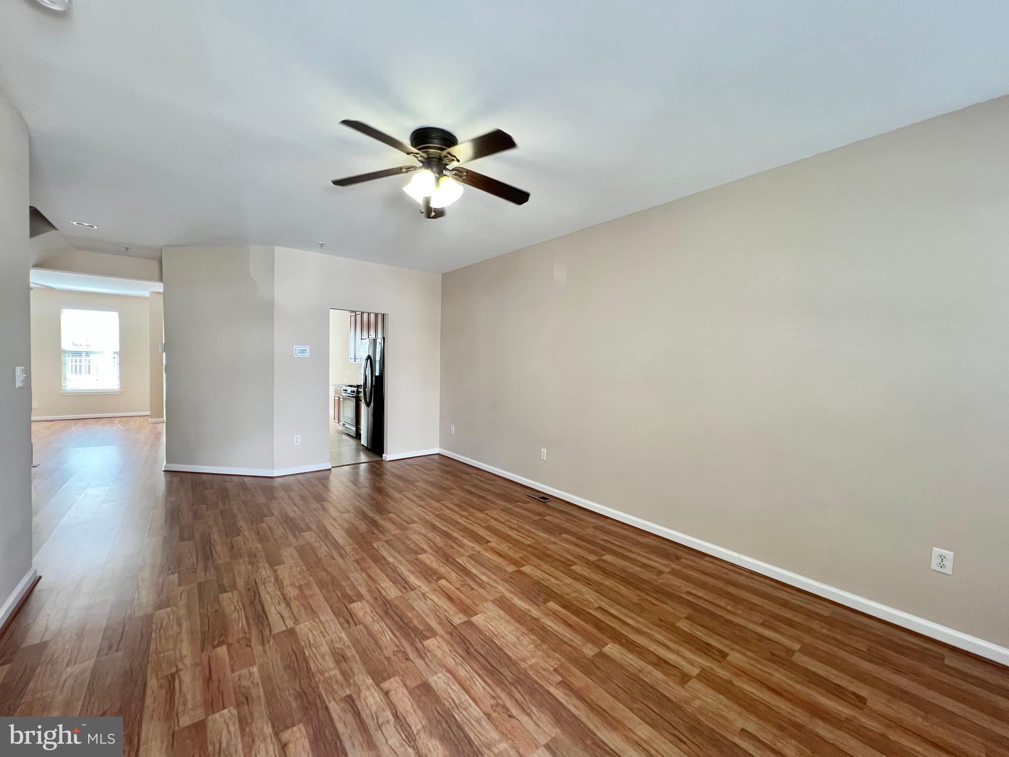2910 LOMOND PLACE 79