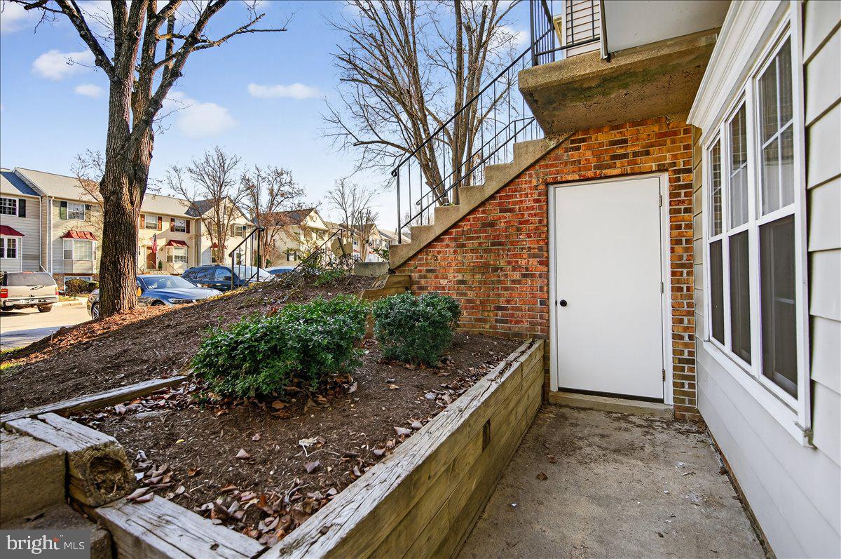 MONTCLAIR MEWS - Residential