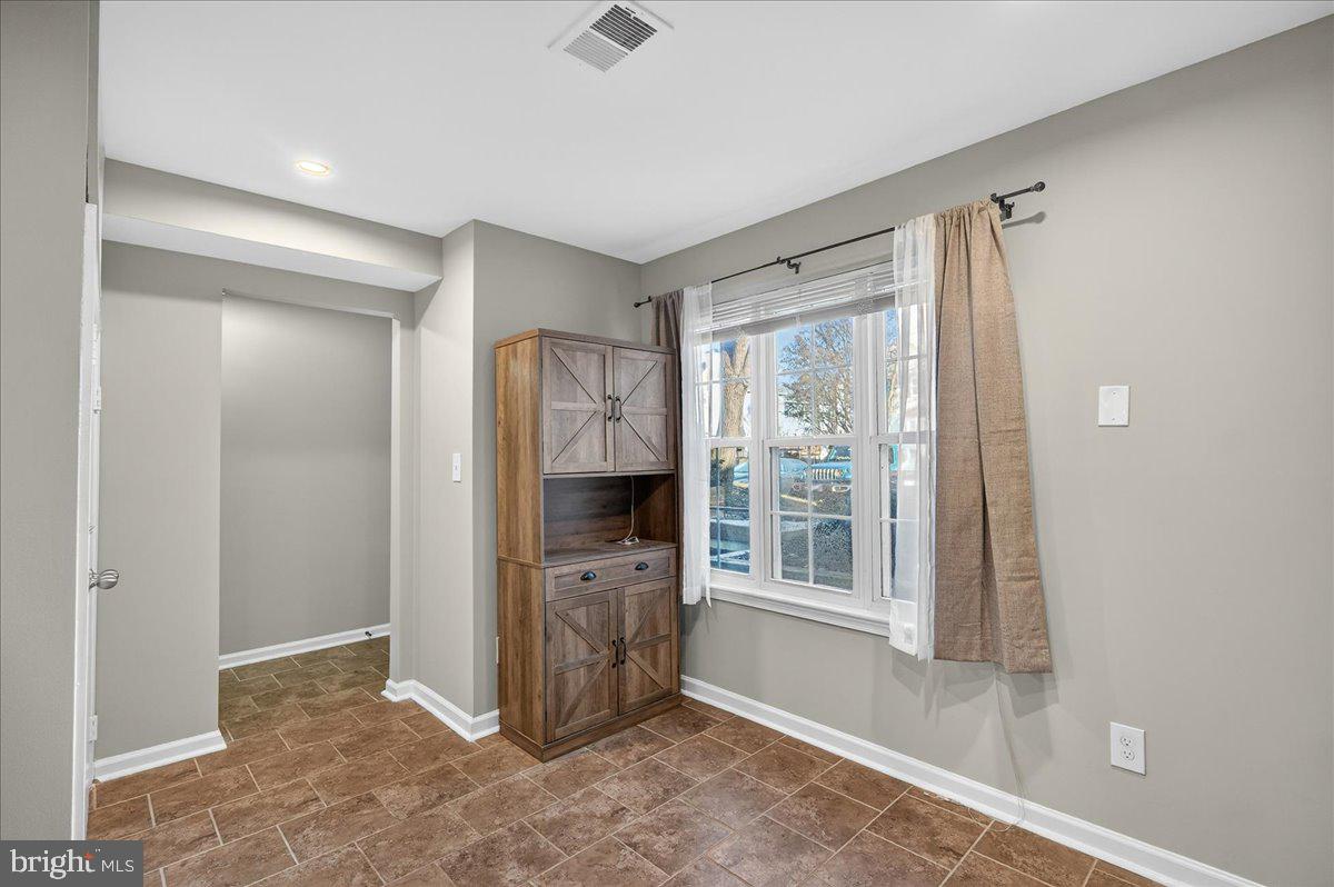 MONTCLAIR MEWS - Residential