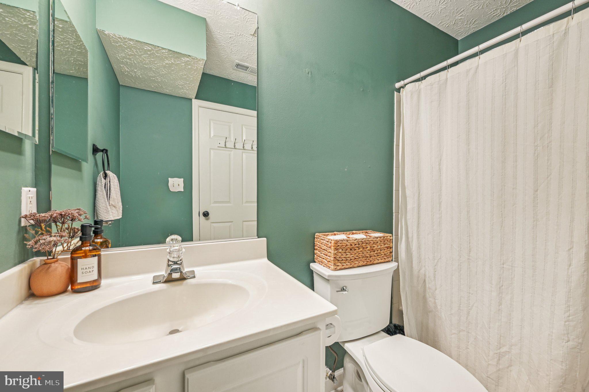 SPRING RIDGE - Residential