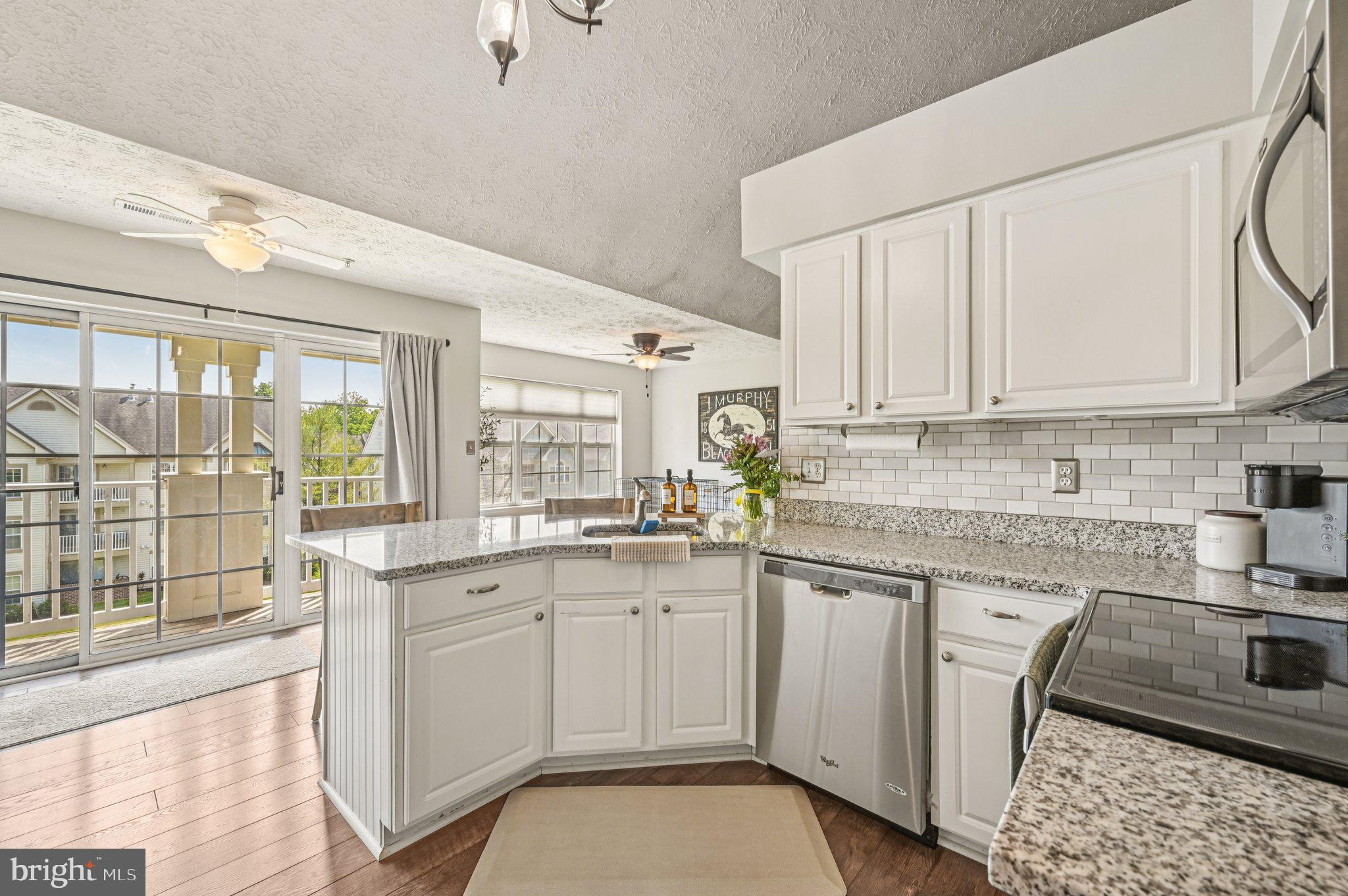 SPRING RIDGE - Residential