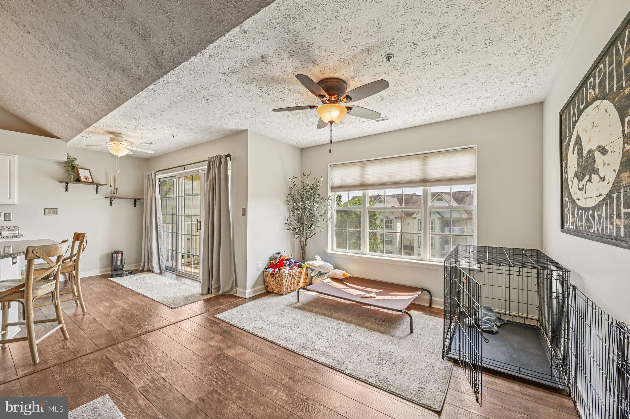 SPRING RIDGE - Residential