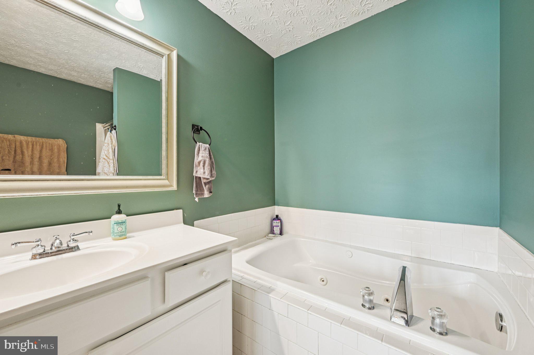 SPRING RIDGE - Residential