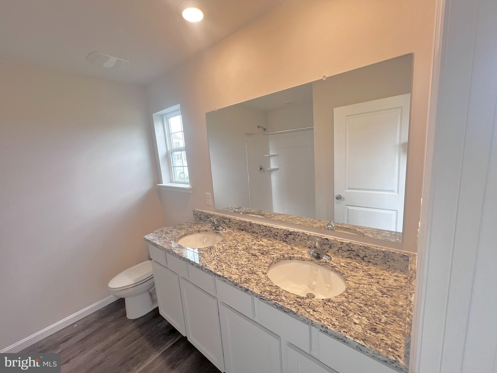 RED HILL - Residential