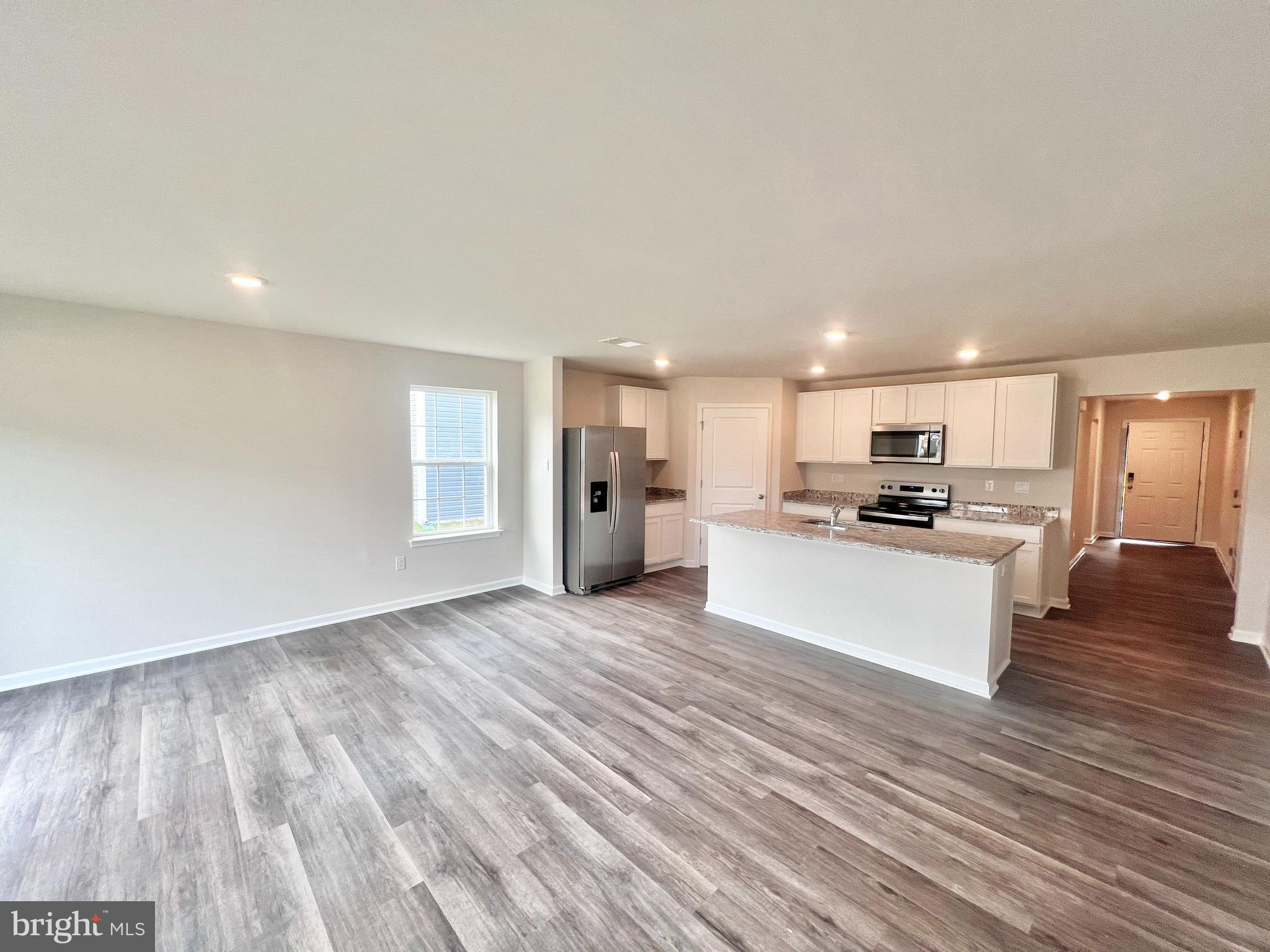 RED HILL - Residential