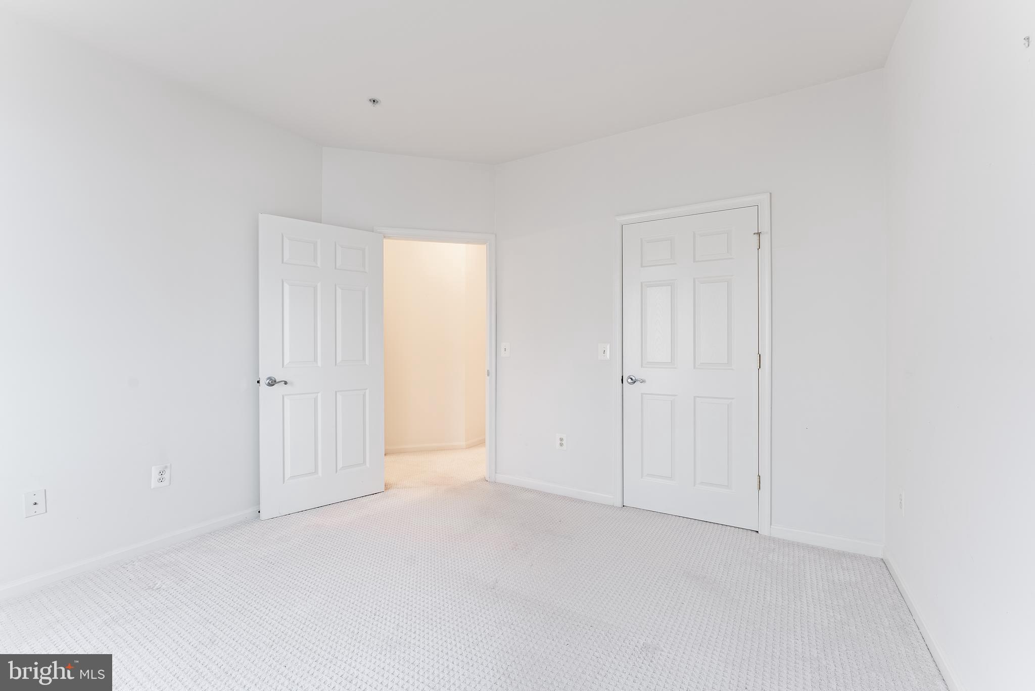 COURTS AT WESCOTT RIDGE - Residential