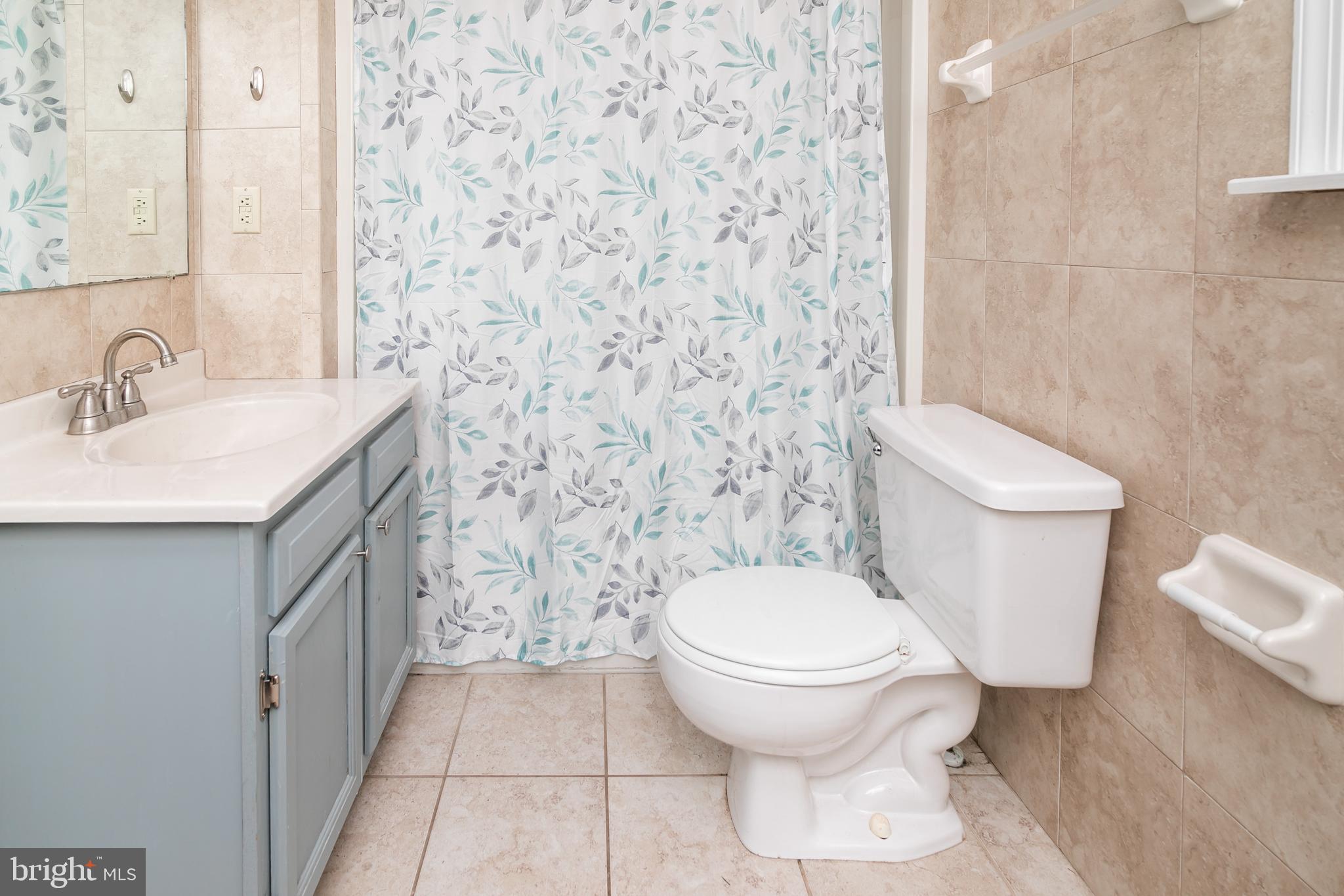 KING WILLIAMS COURT - Residential