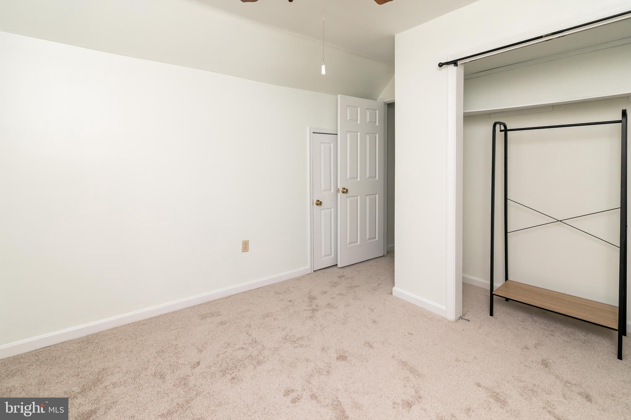 KING WILLIAMS COURT - Residential