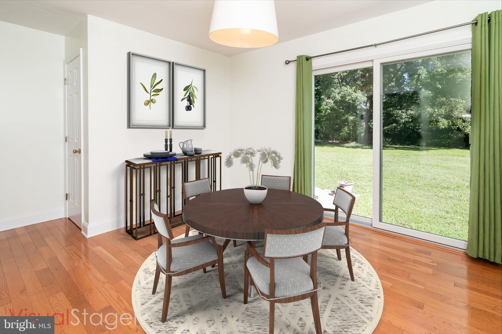 KING WILLIAMS COURT - Residential