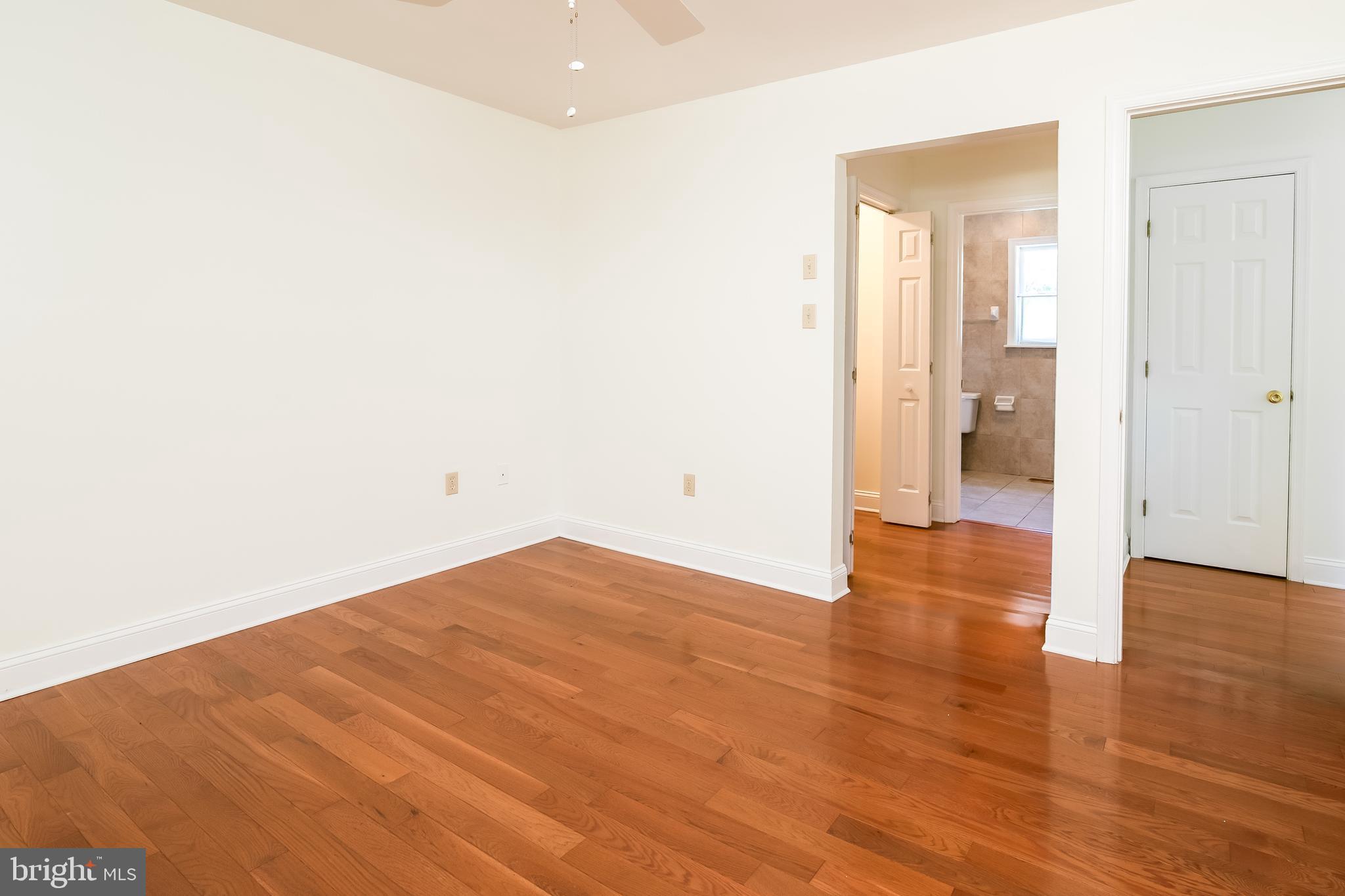 KING WILLIAMS COURT - Residential