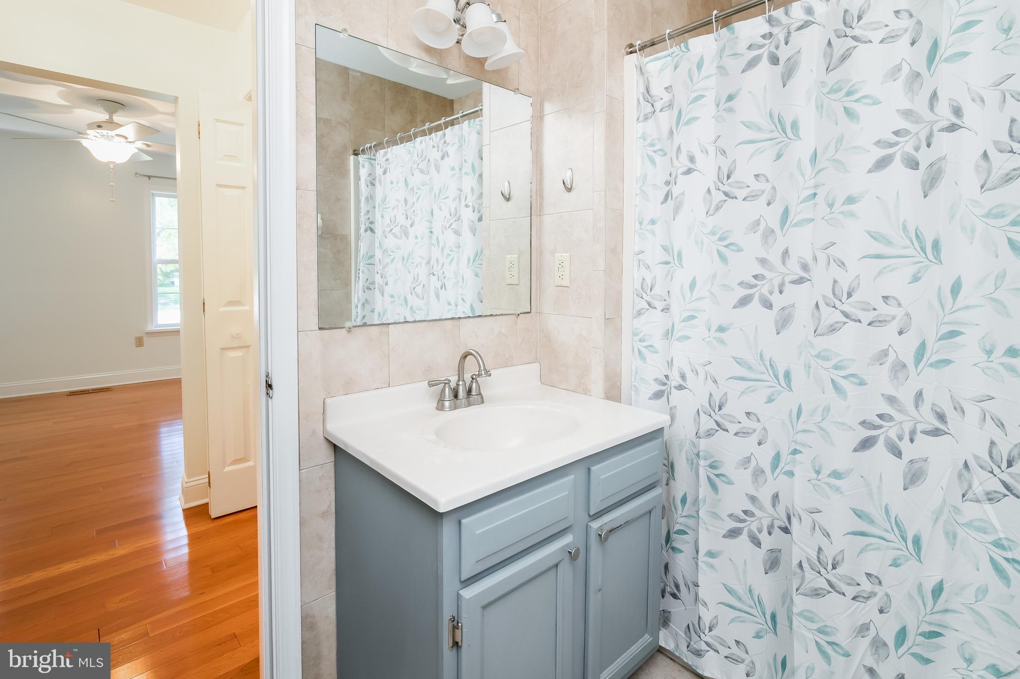 KING WILLIAMS COURT - Residential