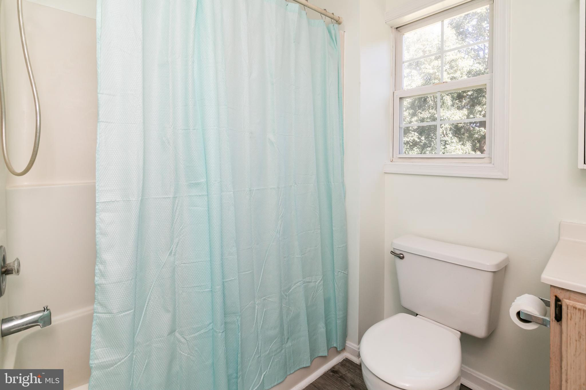 KING WILLIAMS COURT - Residential