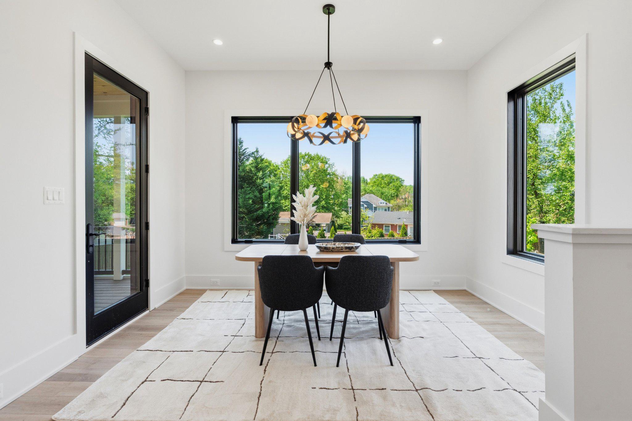 VIENNA WOODS - Residential