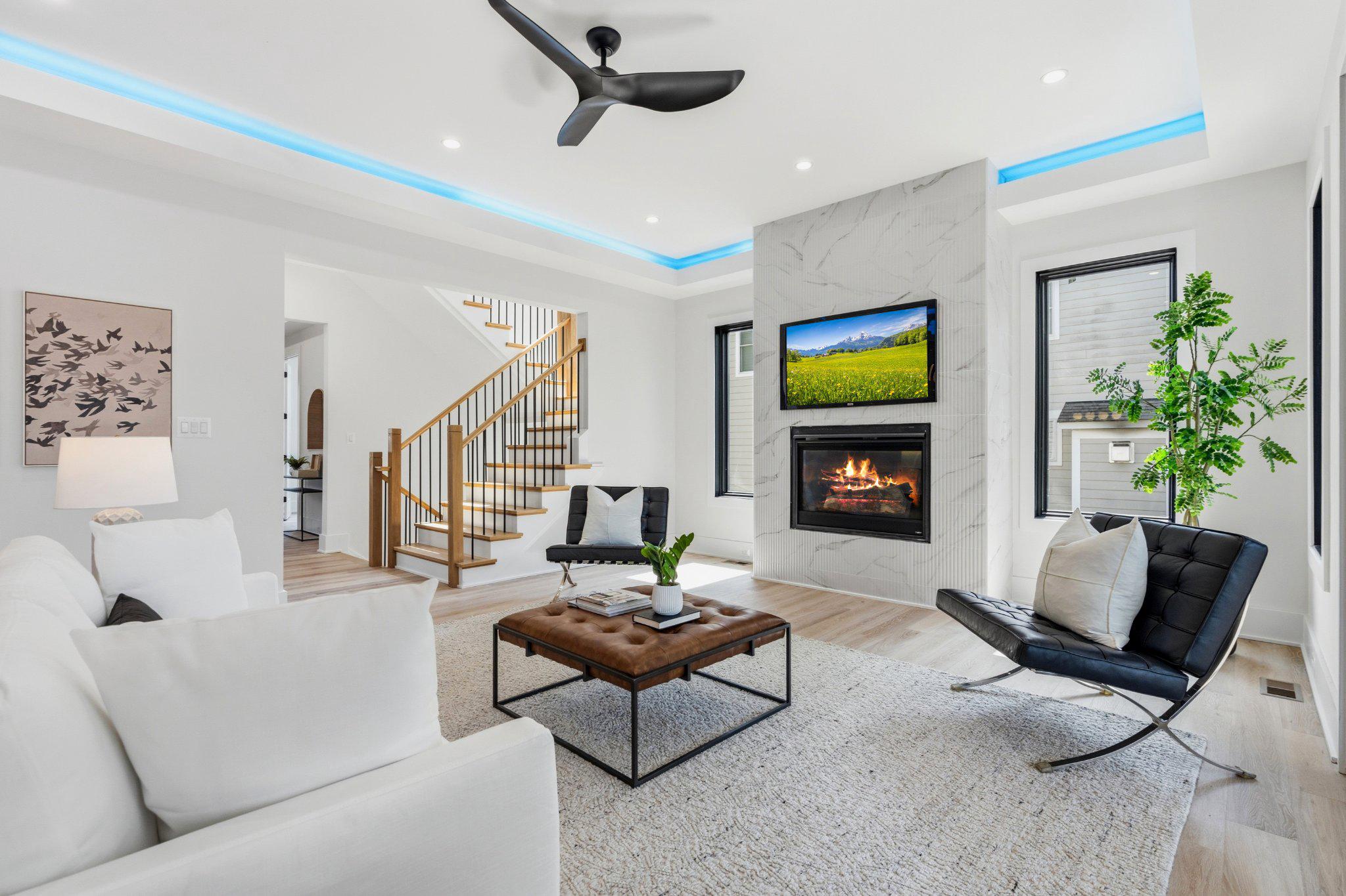 VIENNA WOODS - Residential